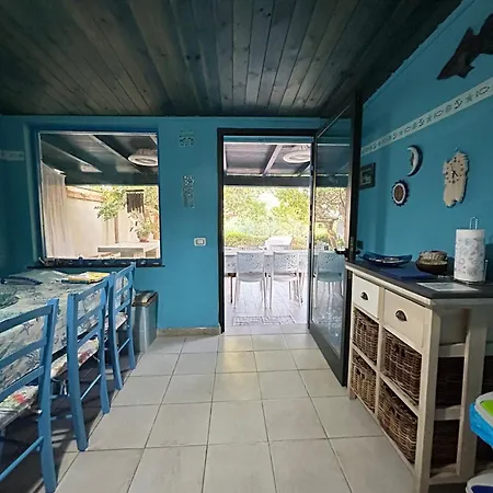 Rita's Vista Mare- Foxilioni Тортоли